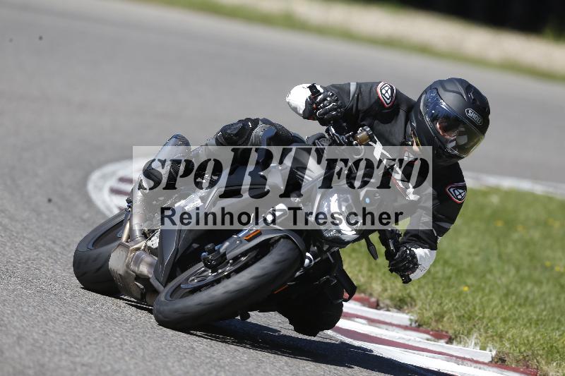 Archiv-2025/48 25.08.2025 Cornu Master School ADR/blau-bleu/49